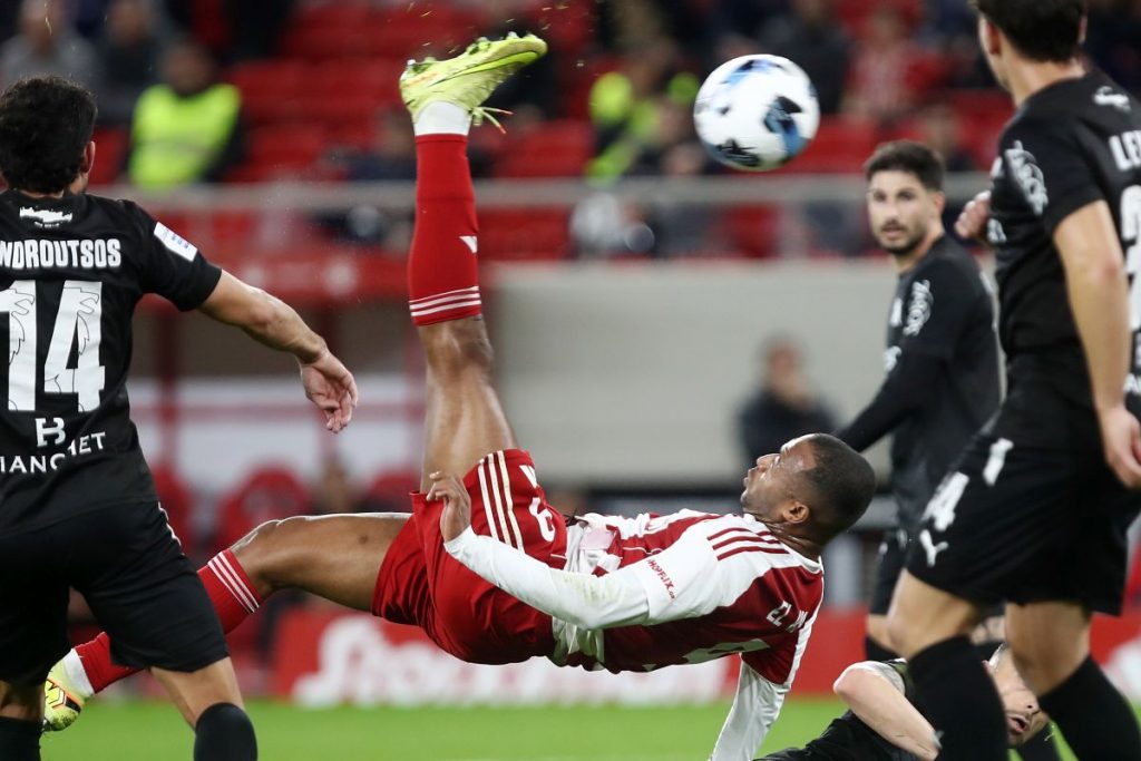 Ολυμπιακός – ΟΦΗ: Το απίθανο ανάποδο ψαλίδι του Ελ Κααμπί