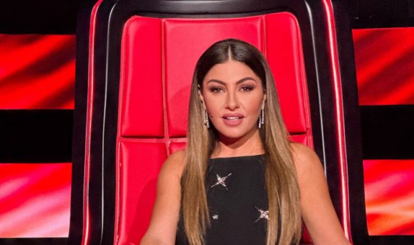 Έλενα Παπαρίζου: Παραμένει στο νοσοκομείο η τραγουδίστρια, οι νεότερες πληροφορίες για την υγεία της