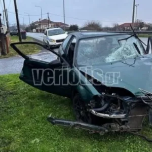 Ένας 22χρονος νεκρός και τέσσερις τραυματίες σε τροχαίο στο Νησέλι Ημαθίας