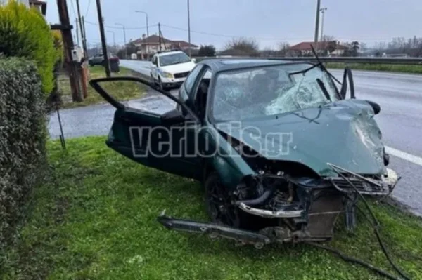 Ένας 22χρονος νεκρός και τέσσερις τραυματίες σε τροχαίο στο Νησέλι Ημαθίας