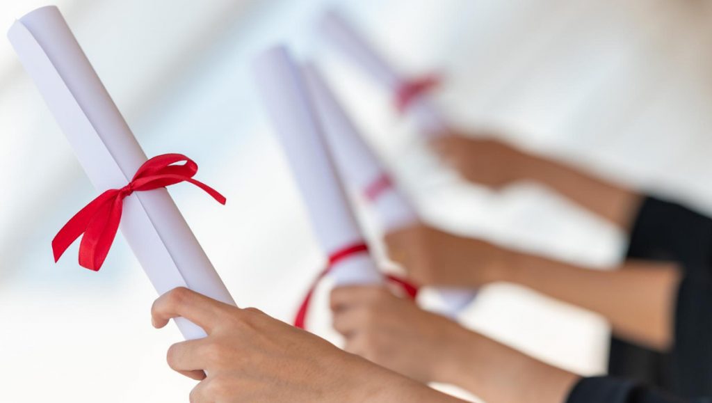 Τελετή βράβευσης για τους επιτυχόντες του Γενικού Λυκείου Λιβανατών και του ΕΠΑ.Λ. Αταλάντης