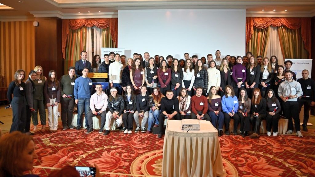 Eurobank | 23 χρόνια «Μπροστά για την Παιδεία» - Η Αριστεία στο επίκεντρο