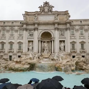 Ρώμη: Εισιτήριο 2 ευρώ θα πρέπει να πληρώνουν οι τουρίστες για να θαυμάσουν το «Φοντάνα Ντι Τρέβι» από τον Ιανουάριο
