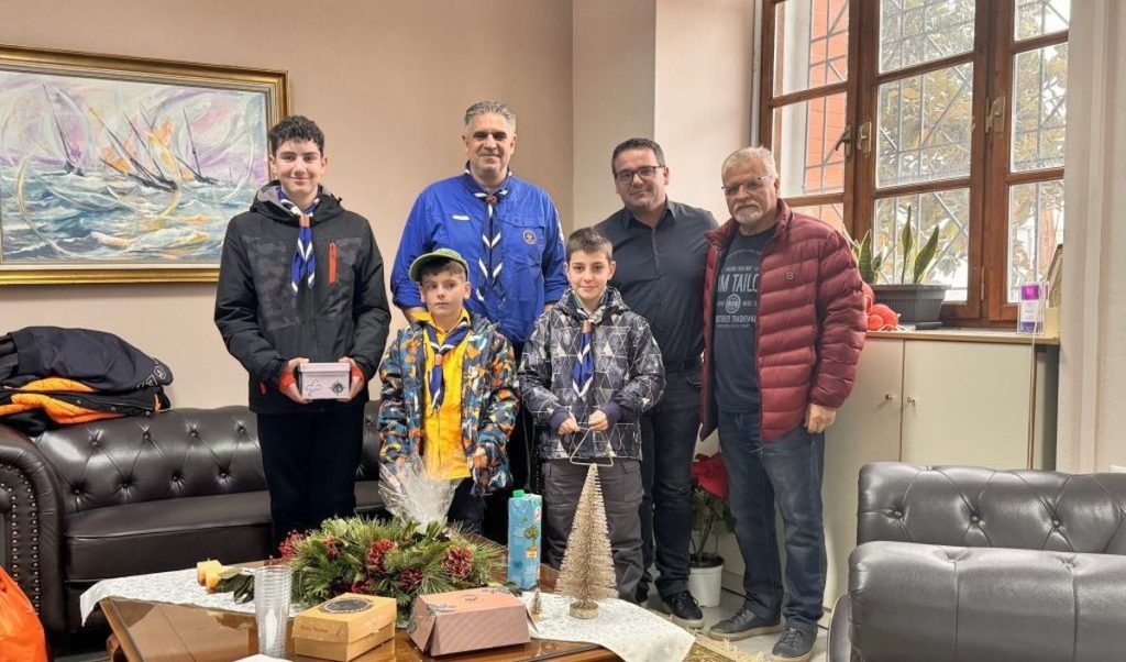 Το 1ο Σύστημα Αεροπροσκόπων Λαμίας έψαλλε τα Πρωτοχρονιάτικα κάλαντα στον Δήμαρχο Στυλίδας