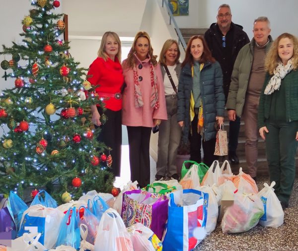 Πράξη αγάπης και προσφοράς από το 5ο ΓΕΛ Λαμίας και τον Σύλλογο Γονέων & Κηδεμόνων προς το «Παράρτημα Προστασίας Παιδιού»