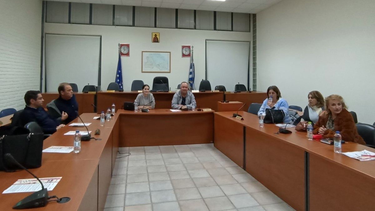 Ενημέρωση με θέμα την Ενδοοικογενειακή Βία από τον Δήμο Λοκρών
