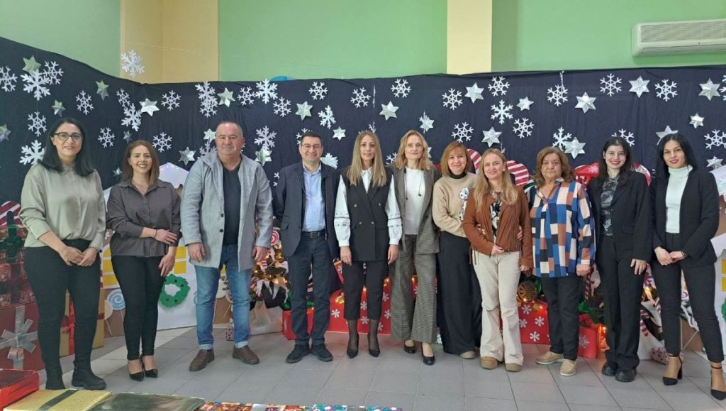 Πραγματοποιήθηκαν οι Χριστουγεννιάτικες γιορτές σε παιδικούς σταθμούς του Δήμου Λοκρών