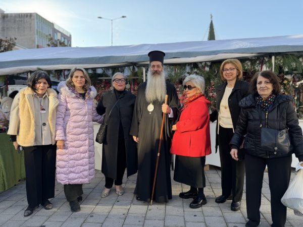 Λαμία: Ξεκίνησαν τα «Δώρα Ψυχής» με το «Γούρι Αγάπης 2026» στην πλατεία Πάρκου!