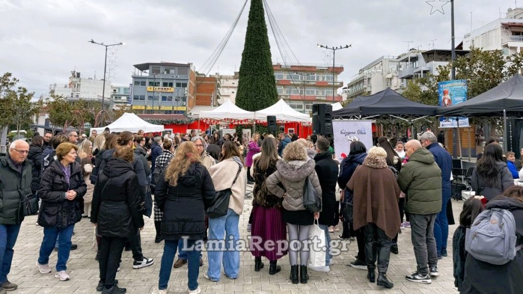 Πλατεία Πάρκου: Χορέψαμε και τραγουδήσαμε χριστουγεννιάτικους σκοπούς (ΒΙΝΤΕΟ-ΦΩΤΟ)
