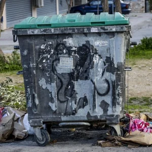 Χανιά: Στο νοσοκομείο εργαζόμενοι του Δήμου λόγω αναπνευστικής δηλητηρίασης από κάδο