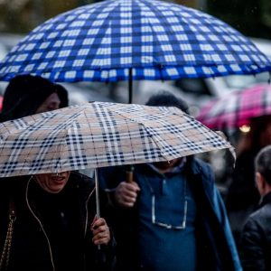 Έκτακτο δελτίο επιδείνωσης καιρού: Έρχονται ισχυρές βροχές και καταιγίδες