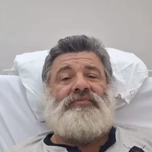 Καλά στην υγεία του ο κτηνοτρόφος που έγινε viral: «Θα πάρουν τα πρόβατα τη Δευτέρα, δεν θα αντισταθούμε»