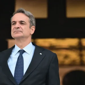 Κυριάκος Μητσοτάκης και Μαχμούντ Αμπάς συναντήθηκαν στη Ραμάλα: Υποστηρίζουμε την προσπάθεια επίλυσης των διαφορών