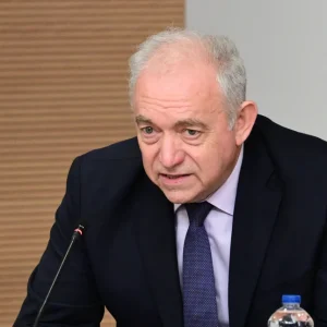 =Λέκκας για Μάνδρα: Γιατί επαναλήφθηκαν οι πλημμύρες - Οι τρεις παράγοντες που εντείνουν τον κίνδυνο