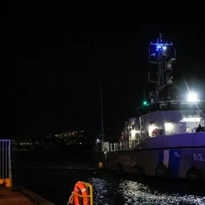 Ναυάγιο ανοικτά της Κρήτης με 18 μετανάστες νεκρούς σε μισοβυθισμένη φουσκωτή λέμβο