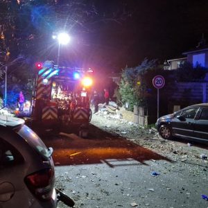 Γαλλία: Ισχυρή έκρηξη σε τετραώροφη πολυκατοικία στη Λιόν – Δύο παιδιά σκοτώθηκαν