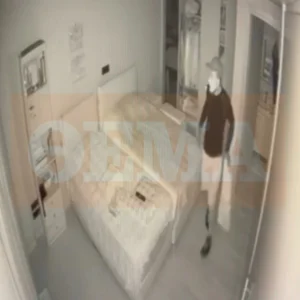 Συνελήφθη 39χρονος που άνοιξε με τον συνεργό του 16 σπίτια στην Αττική, στο 1 εκατ. ευρώ η λεία τους- Δείτε βίντεο από τη δράση τους