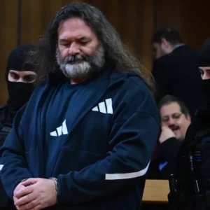 Εισαγγελέας στη δίκη της Χρυσής Αυγής: Ναζιστική ιδεολογία πίσω από τη δράση της, βιτρίνα η κάθοδος στις εκλογές