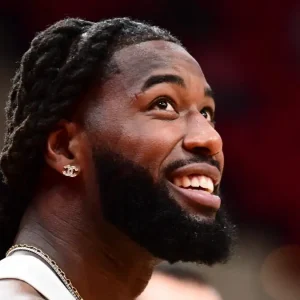 Λεσόρ: Δεν πιστεύω στον Άγιο Βασίλη, πιστεύω στον Θεό και ελπίζω να ανταμειφθώ σύντομα