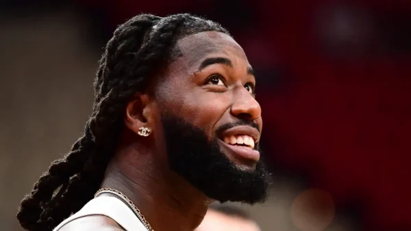 Λεσόρ: Δεν πιστεύω στον Άγιο Βασίλη, πιστεύω στον Θεό και ελπίζω να ανταμειφθώ σύντομα