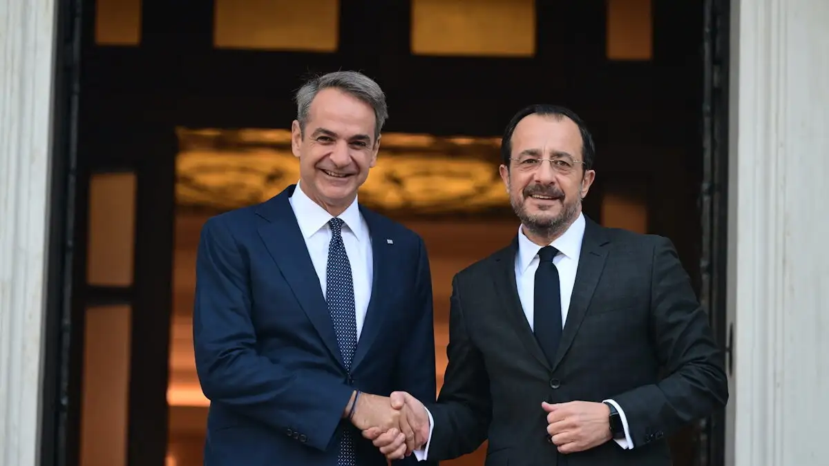 Τηλεφωνική επικοινωνία Μητσοτάκη – Χριστοδουλίδη για το Κυπριακό πριν τη συνάντηση με τον τουρκοκύπριο ηγέτη Ερχιουρμάν