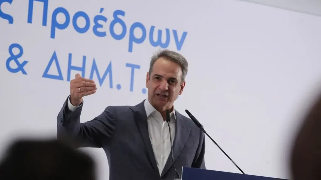 Κυριάκο πάρε το καρότσι να πας για ψώνια στο σούπερ μάρκετ, γιατί μάλλον ζεις σε άλλη χώρα...