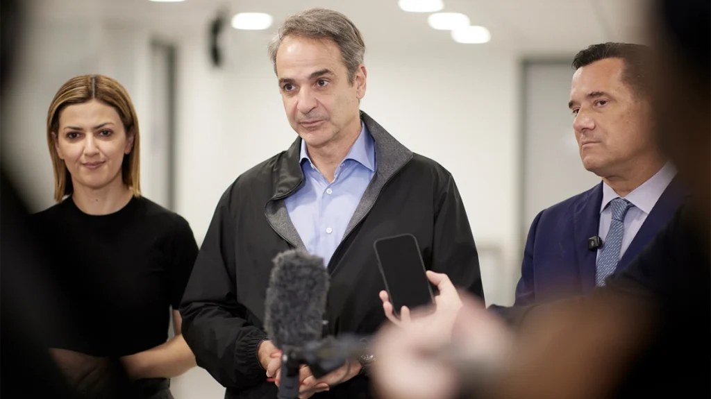 Στο ανακαινισμένο Κέντρο Υγείας Μαρκόπουλου ο Κυριάκος Μητσοτάκης