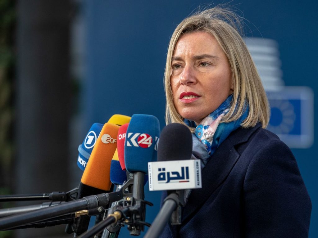 Η Φεντερίκα Μογκερίνι παραιτείται από πρύτανης του Κολλεγίου της Ευρώπης μετά την σύλληψη στην έρευνα για απάτη