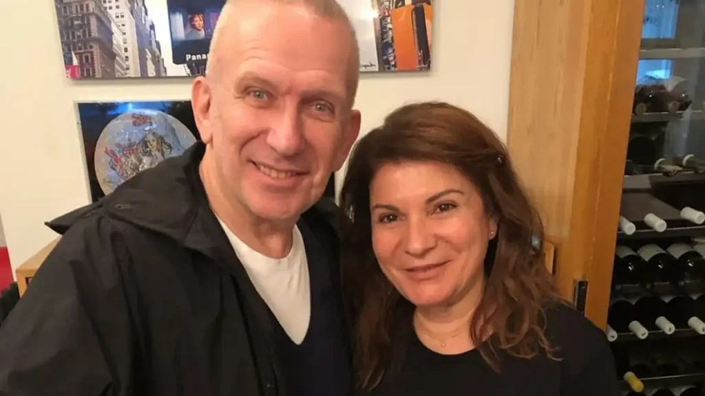 Η Αργυρώ Μπαρμπαρίγου συνάντησε τον Ζαν Πολ Γκοτιέ: «Απολαμβάνει το ελληνικό φαγητό σαν παραδοσιακός Έλληνας»