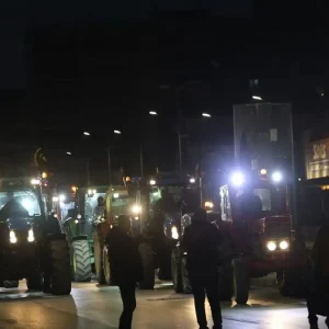 Διχασμένοι οι αγρότες – «Είναι καλικάντζαροι» απαντούν οι Θεσσαλοί για 18 μπλόκα που είπαν «ναι» στον διάλογο με την κυβέρνηση