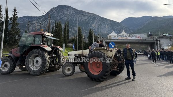 Κλιμακώνουν τις κινητοποιήσεις τους οι αγρότες με 48ωρο κλείσιμο δρόμων σε κομβικά σημεία