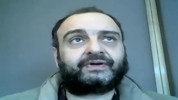 Νίκος Παππάς: Νίκος Γιαννόπουλος για την επίθεση που δέχτηκε – «Ένιωσα δύο δυνατές γροθιές στο κεφάλι, ήταν πισώπλατο χτύπημα»