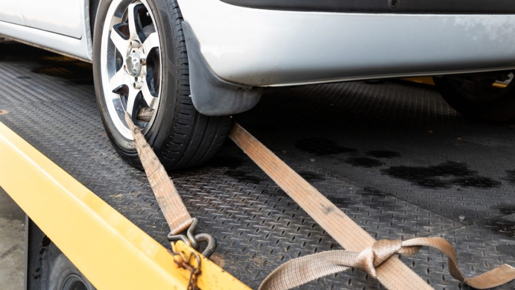 Ζητείται οδηγός από οδική βοήθεια στη Λαμία