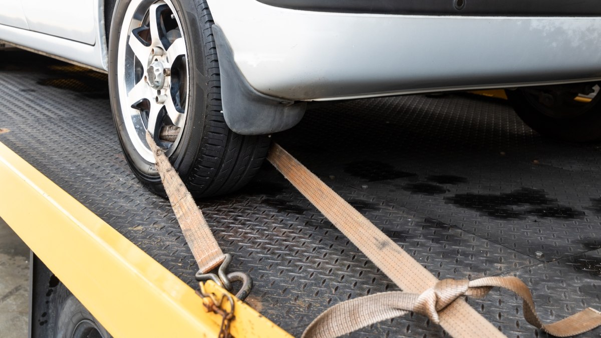 Ζητείται οδηγός από οδική βοήθεια στη Λαμία