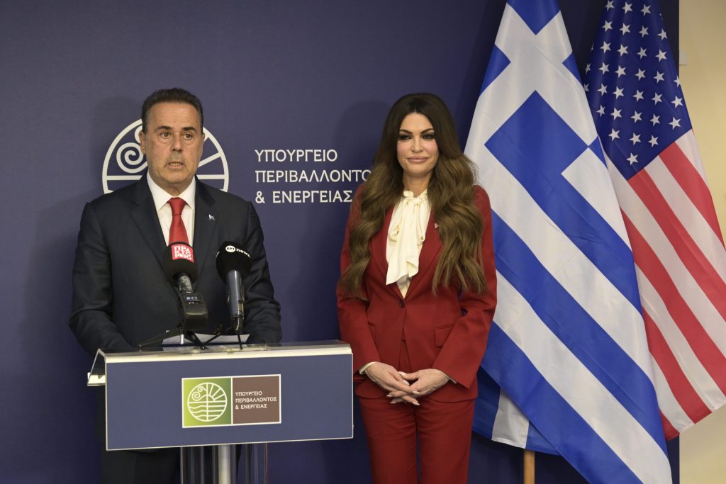 Συνάντηση Παπασταύρου – Γκιλφόιλ: Στο επίκεντρο ο ρόλος της Ελλάδας ως περιφερειακού ενεργειακού κόμβου