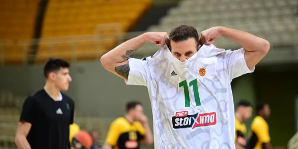 Νίκος Παππάς: Προκλητικός και… εντός γηπέδων -Τα επεισόδια με συμπαίκτες, προπονητές και δημοσιογράφους