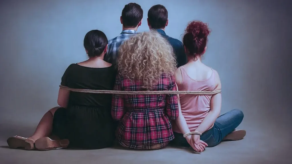 Στο Παρά Πέντε: Το τρέιλερ του επετειακού επεισοδίου που θα προβληθεί από το Mega στις 23 Δεκεμβρίου