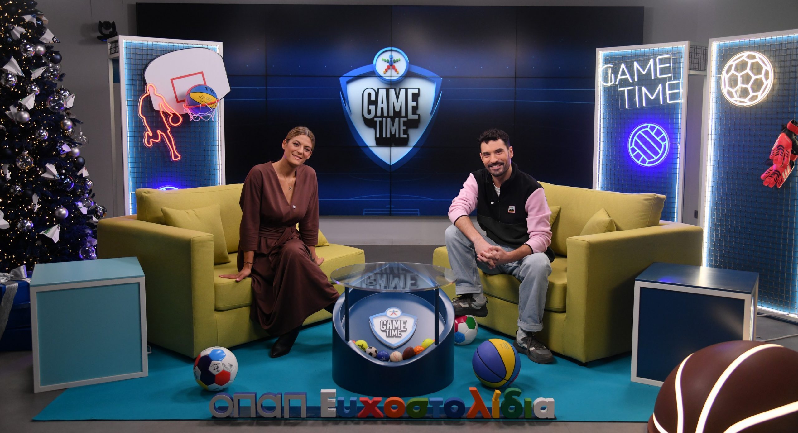 Ο Δημήτρης Τσίκλης στο Game Time: Το ντέρμπι με σαΐτες για καλό σκοπό και το μπέρδεμα με τον Οδυσσέα Βλαχοδήμο