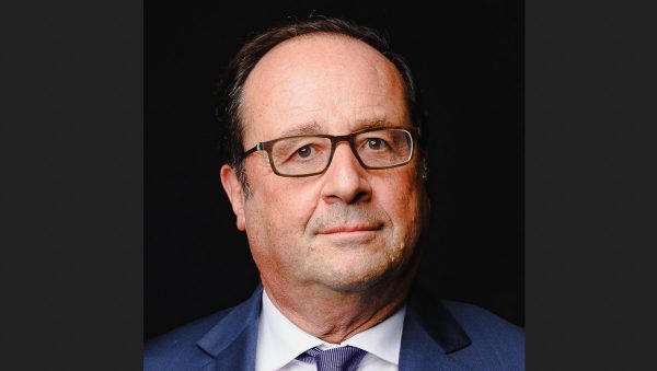 Φρανσουά Ολάντ: Δράστες διέρρηξαν το σπίτι του πρώην προέδρου της Γαλλίας – «Παρέλυσε το σύστημα παρακολούθησης»