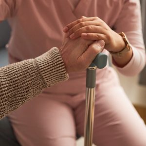 Ζητείται κυρία για 24ωρη φροντίδα κυρίου