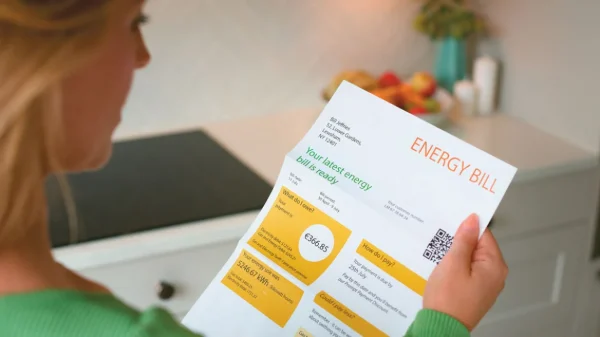 Ξεκινούν την 1η Φεβρουαρίου τα πορτοκαλί τιμολόγια, ποιες ώρες θα είναι χαμηλότερη η τιμή της κιλοβατώρας