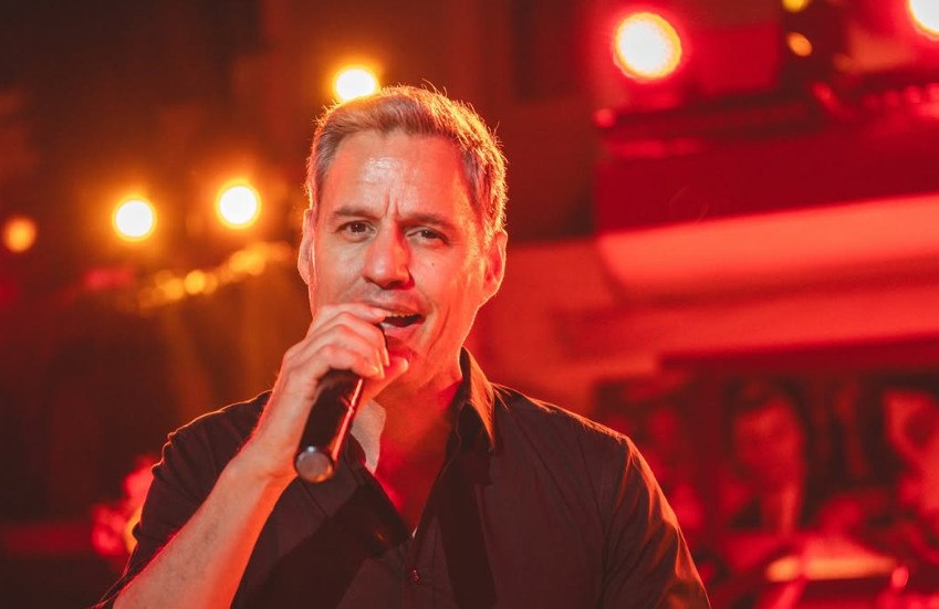 Γρηγόρης Πετράκος: Δεν θα αλλάξω ταυτότητα, την έχω κλειδωμένη σε συρτάρι, τη φυλάω καλύτερα και από χρήματα - iefimerida.gr</a></p>