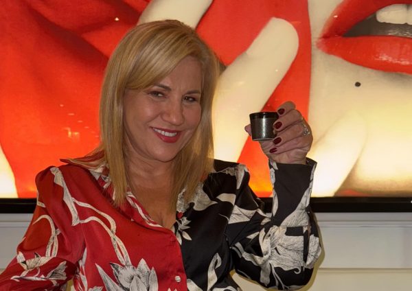 Δέσποινα Μοιραράκη: Ο απαγορευμένος έρωτας στην Περσία, η απώλεια κιλών κι ο θάνατος του Γιάννη Κοντούλη