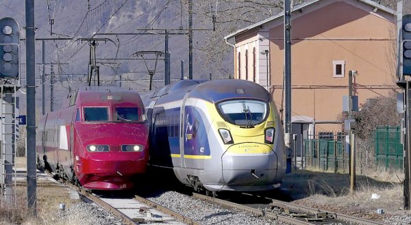 Χάος στα δρομολόγια της Eurostar παραμονές Πρωτοχρονιάς - Ακυρώνονται «μέχρι νεωτέρας» όλα τα δρομολόγια από και προς Λονδίνο