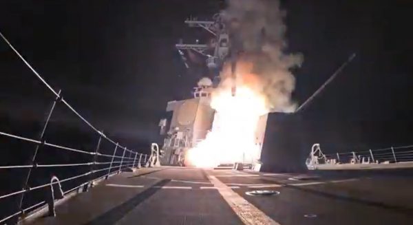 Οι ΗΠΑ βομβάρδισαν θέσεις τζιχαντιστών στη Νιγηρία τα Χριστούγεννα: «Θα υπάρξουν κι άλλοι νεκροί αν συνεχιστεί η σφαγή χριστιανών» λέει ο Τραμπ