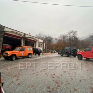 Για τρίτη ημέρα ψάχνουν τον διοικητή της πυροσβεστικής στα Άνω Πορρόια: Σηκώνουν και drone για να εντοπίσουν ίχνη του