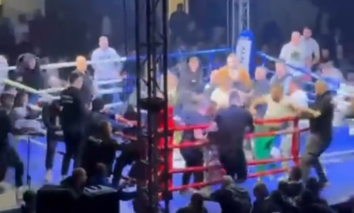 Συνεργάτης του kickboxer Γιάννη Τσουκαλά περιγράφει την άγρια επίθεση στη Σερβία: Μπήκαν 100 άτομα στο ρινγκ και μας βαρούσαν ανελέητα