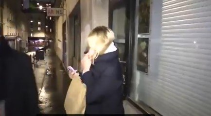 Ουκρανός δημοσιογράφος στρίμωξε την «κρυφή» κόρη του Πούτιν στο Παρίσι: «Πάρε τον πατέρα σου να σταματήσει τον πόλεμο» – «Δεν μπορώ να βοηθήσω» απάντησε