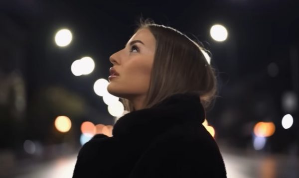 Με Ανδρομάχη το άναμμα του χριστουγεννιάτικου δέντρου στη Στυλίδα