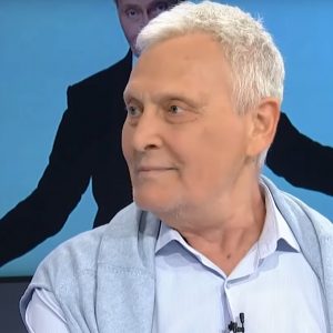 Αλμπέρτο Εσκενάζυ: Ο καθηλωτικός Λουκής από το «Φως του Αυγερινού» και ο τρομερός σεισμός του 1981